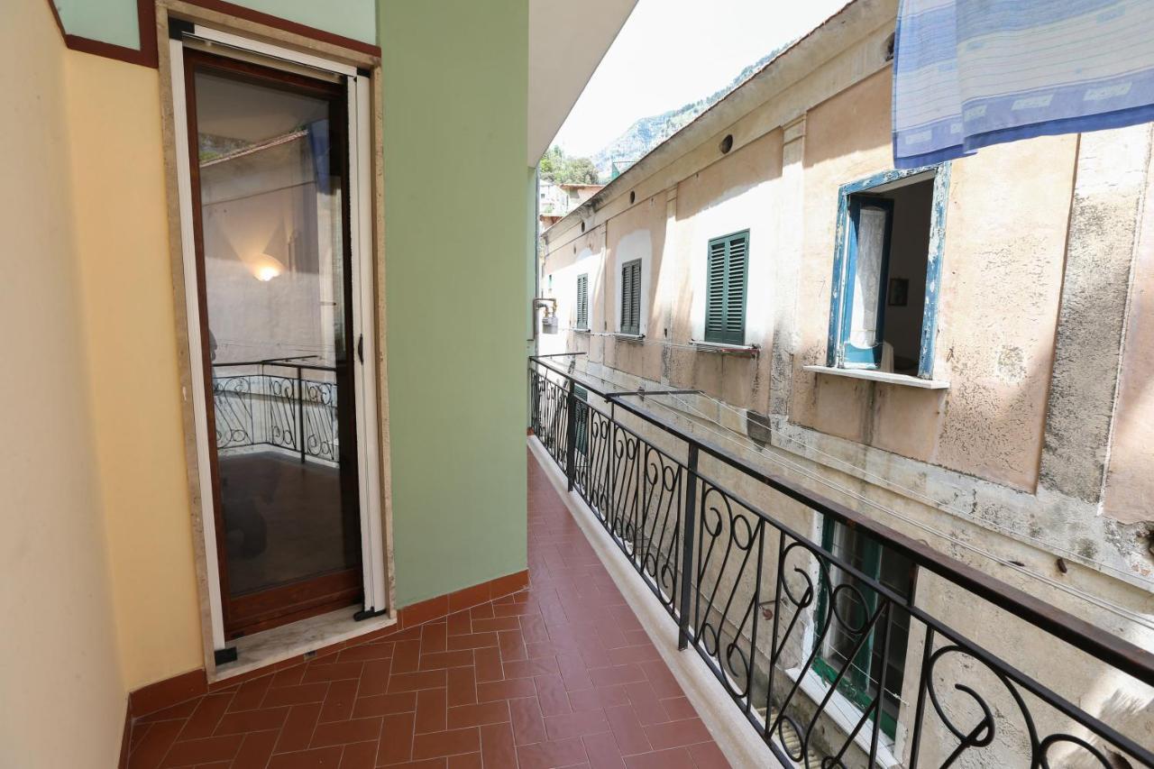 Appartement New! Casa Anna Sets In The Heart Of Amalfi Extérieur photo