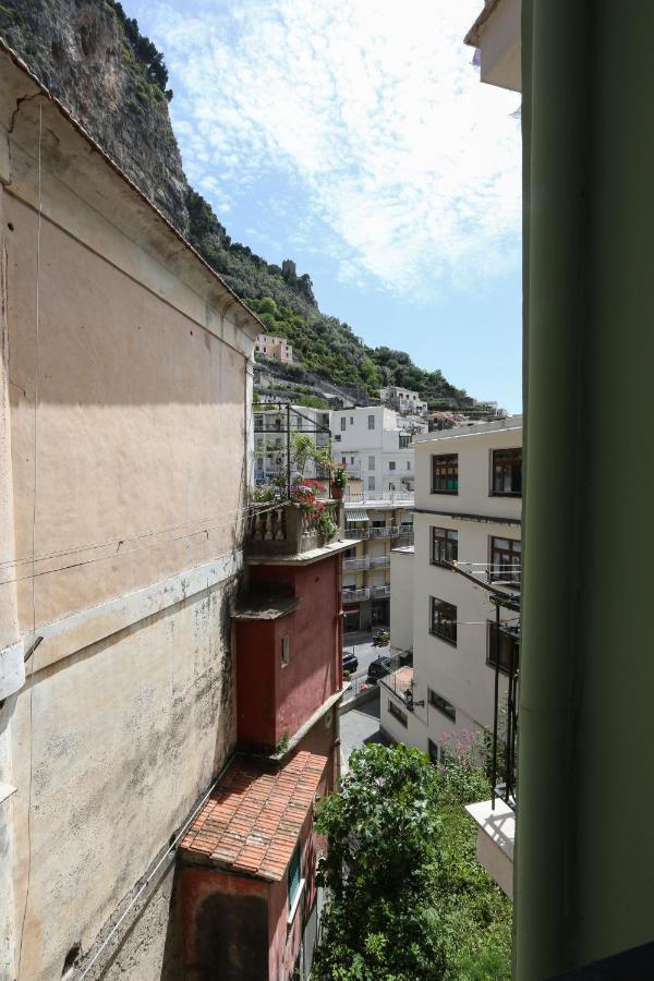Appartement New! Casa Anna Sets In The Heart Of Amalfi Extérieur photo