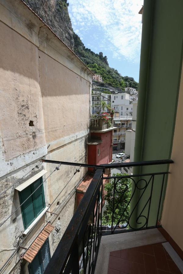 Appartement New! Casa Anna Sets In The Heart Of Amalfi Extérieur photo